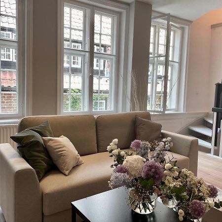 Ferienwohnung Marzipan - Im Herzen Der Altstadt, Historisches Gebaeude Mit Modernem Ambiente, W-Lan Lubeck Bagian luar foto