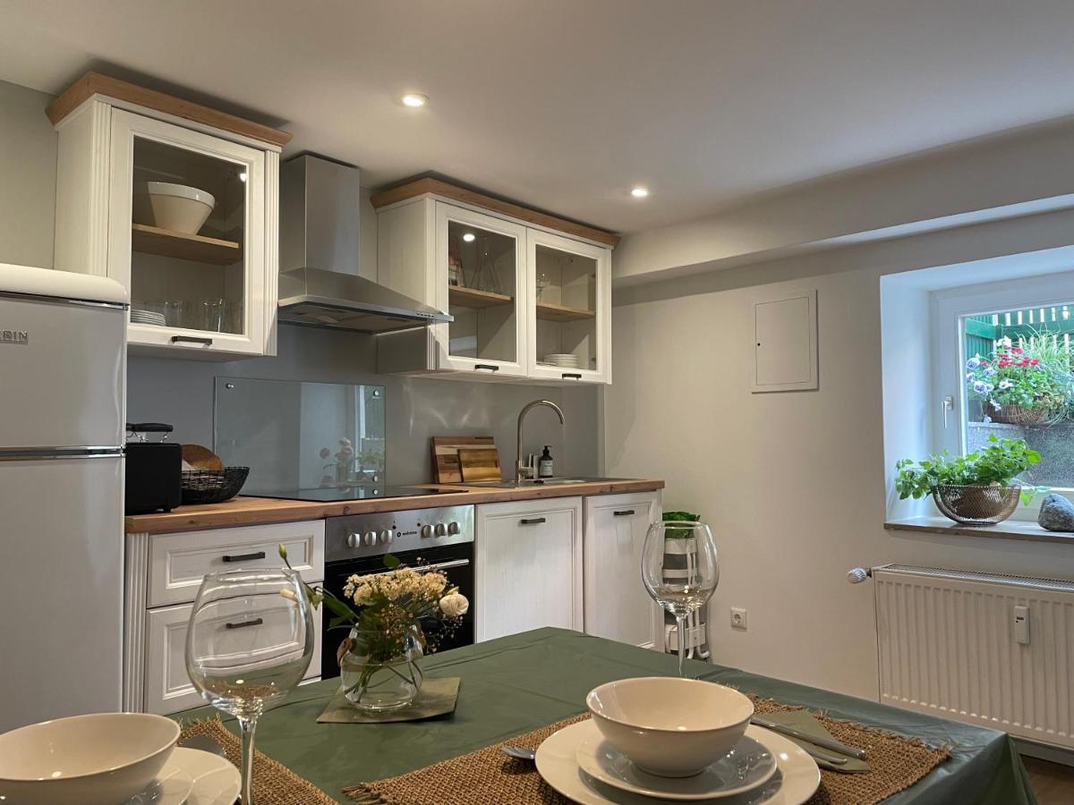 Ferienwohnung Marzipan - Im Herzen Der Altstadt, Historisches Gebaeude Mit Modernem Ambiente, W-Lan Lubeck Bagian luar foto